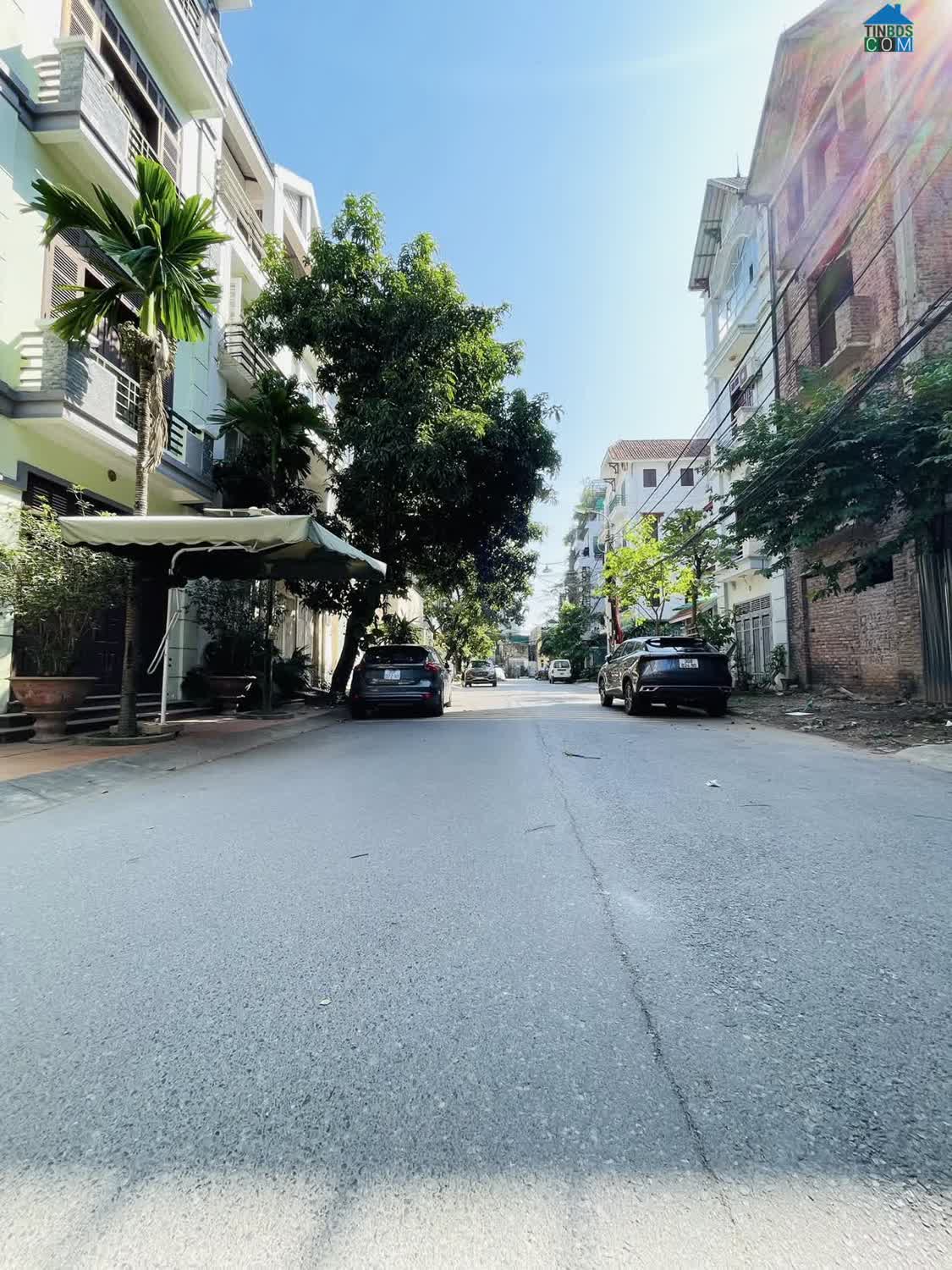 Ảnh Lâm Du Bồ Đề, Kinh Doanh 80m2, Mt8.2m - Biệt Thự Phân Lô 5 Tầng, Vỉa Hè - 2X Tỷ 0