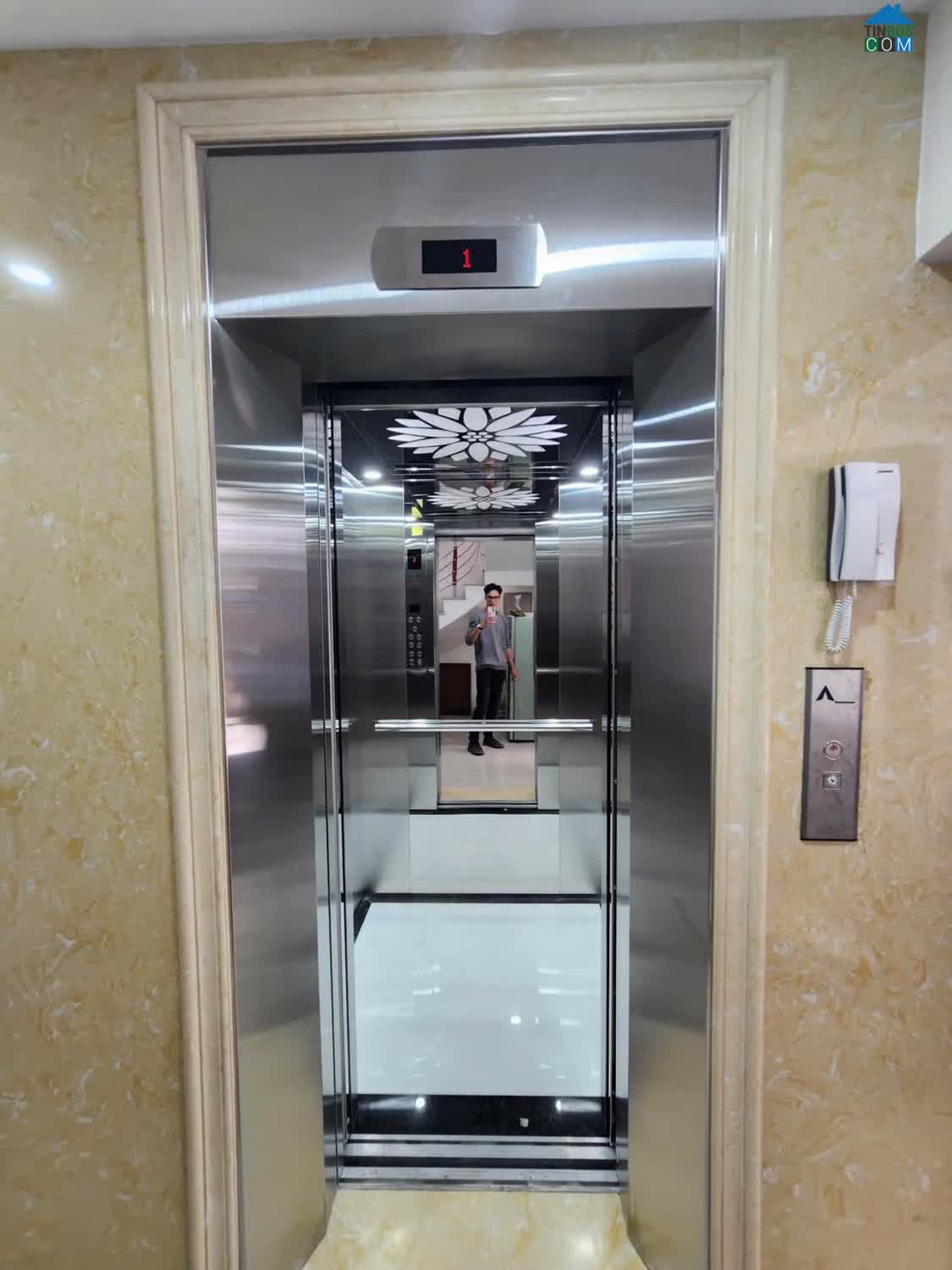 Ảnh Cho thuê nhà, pccc, Thang máy, Vỉa hè, 111m2_ 5T, Phố Đào Tấn-50 Tr 0