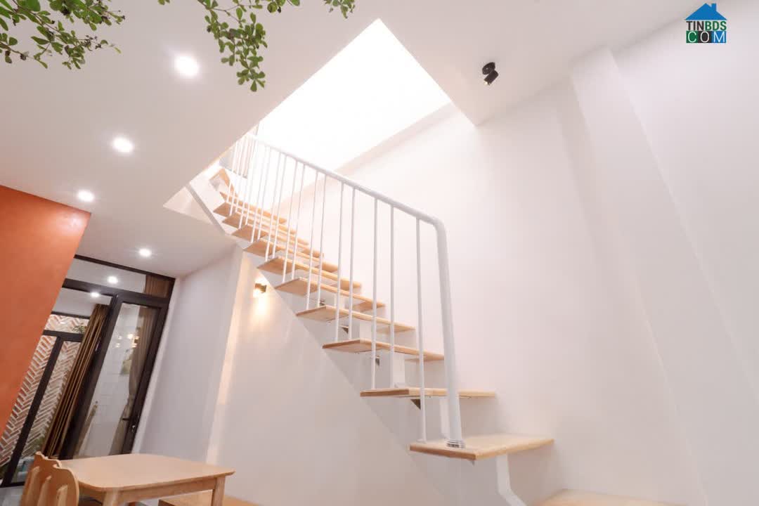 Ảnh Bán rẻ nhà mặt tiền Bạch Đằng, P.24, Bình Thạnh, 55m2, 4 tầng, về 17 tỷ 0