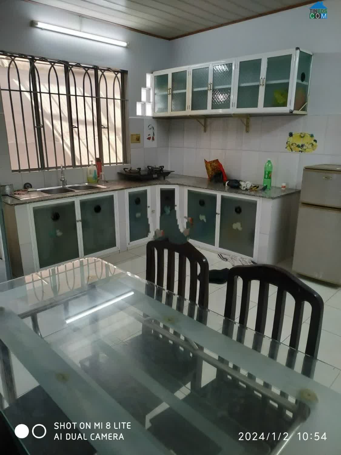 Ảnh Cho thuê nhà đường số,Quận 7 dt 6x20m cấp 4 đẹp,2Pn giá 15 triệu 2