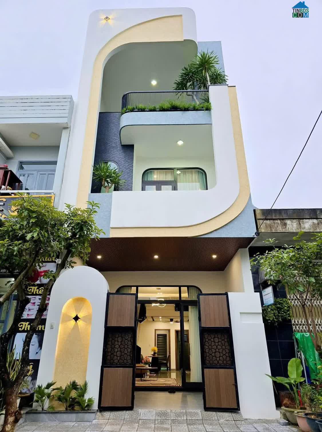 Ảnh Cần Bán Gấp Nhà Rộng Thiết Kế Hiện Đại Tại Bến Lức 0