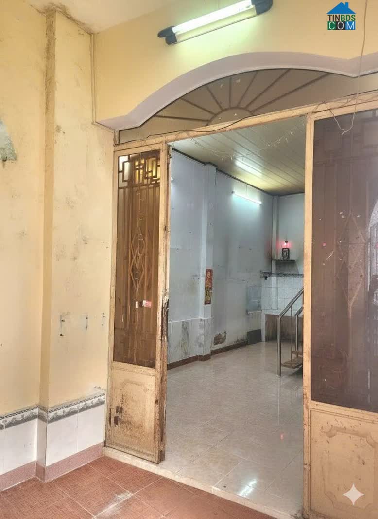 Ảnh Chính Chủ Cần Bán Gấp Nhà Hẻm Xe Hơi Gần Mặt Tiền Âu Dương Lân - Tạ Quang Bửu - SHR Hoàn Công... 0