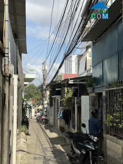 Ảnh Bán Nhà Cấp 4 Có Gác Lửng Đường Ô Tô Nguyễn Hoành Vĩnh Nguyên 0