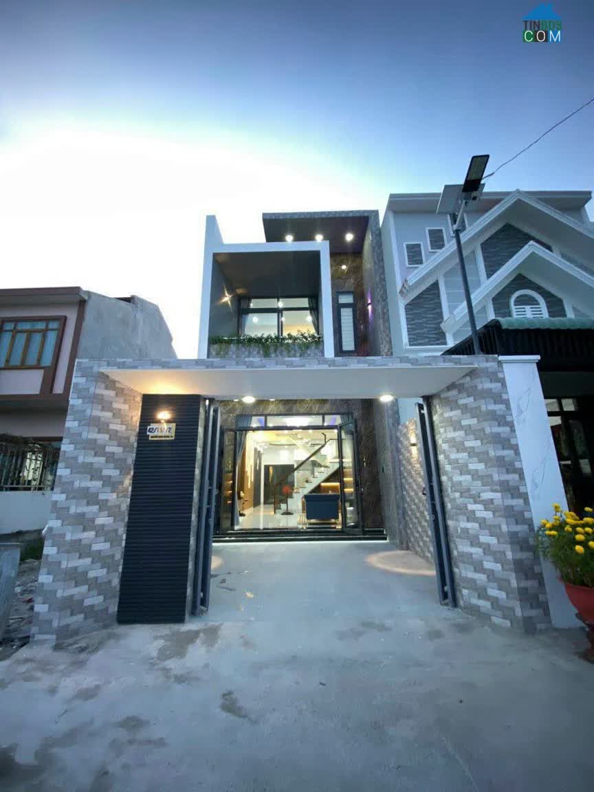 Ảnh Nhà ở ngay 1 trệt 1 lầu, gần Trường CĐ Long An Bến Lức 0