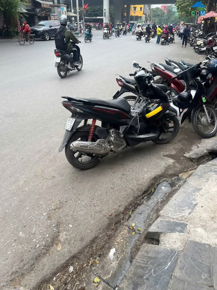 Ảnh Cho thuê MBKD MP Trần Đại Nghĩa CỔNG BÁCH KINH XÂY giá 17tr, KD hàng ăn 0