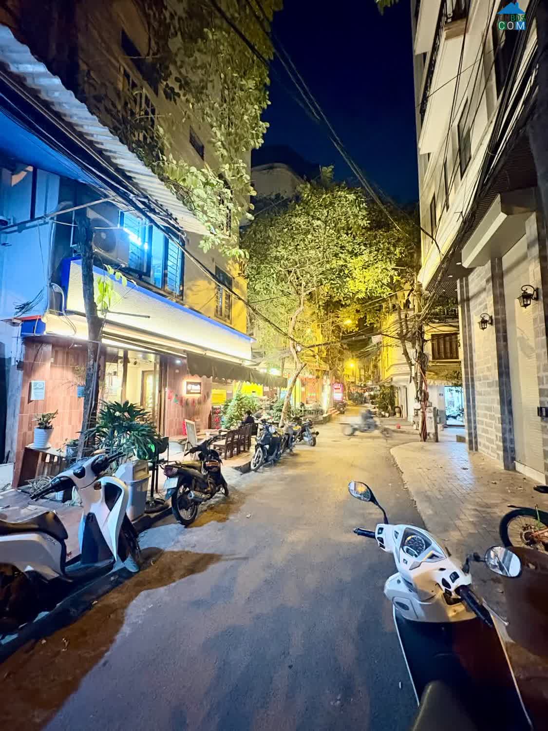 Ảnh Bán Nhà Võ Văn Dũng 21m2. 3 tầng. mặt tiền 4.5m. giá 11 Tỷ Đống Đa Hà Nội 0