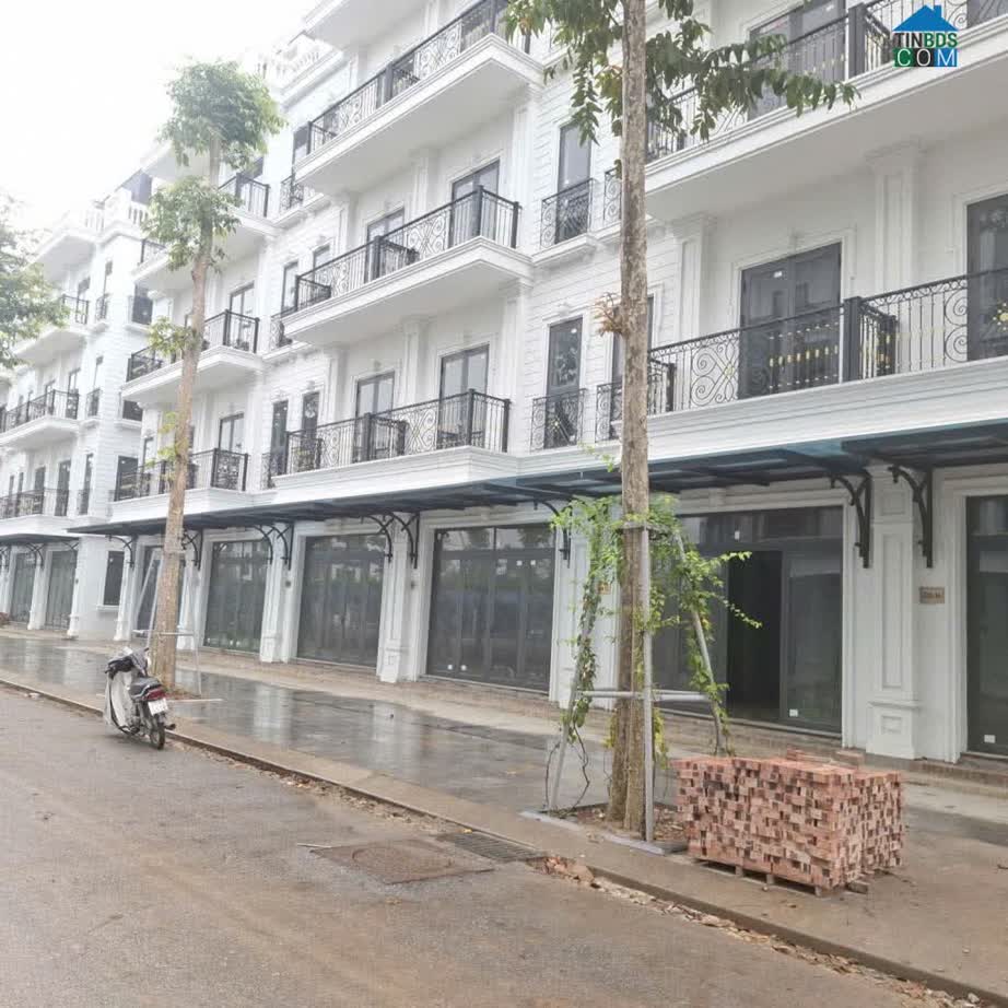 Ảnh PHÂN LÔ - VỈA HÈ - OTO TRÁNH - KINH DOANH 0