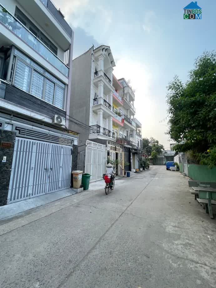 Ảnh Bán nhà 2 tầng 3PN, Sổ Hồng, 56m2, đường Phan Văn Hớn, Đông Hưng Thuận, Q.12. Giá 4.6 tỷ.HXH 0