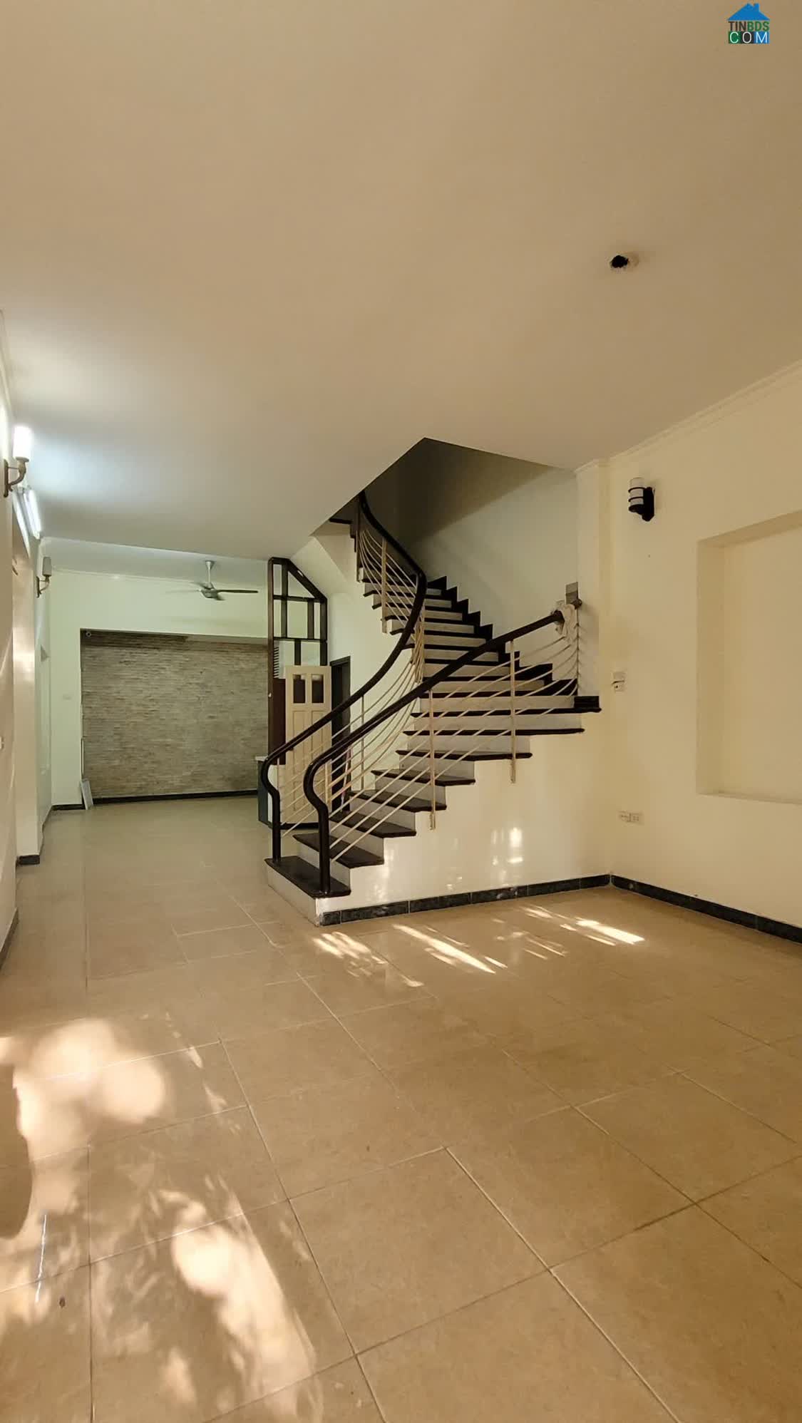 Ảnh Cho thuê nhà mặt phố Nguyễn Bá Khoản - Yên Hòa - Cầu Giấy 85m x 5T giá 35 triệu 0