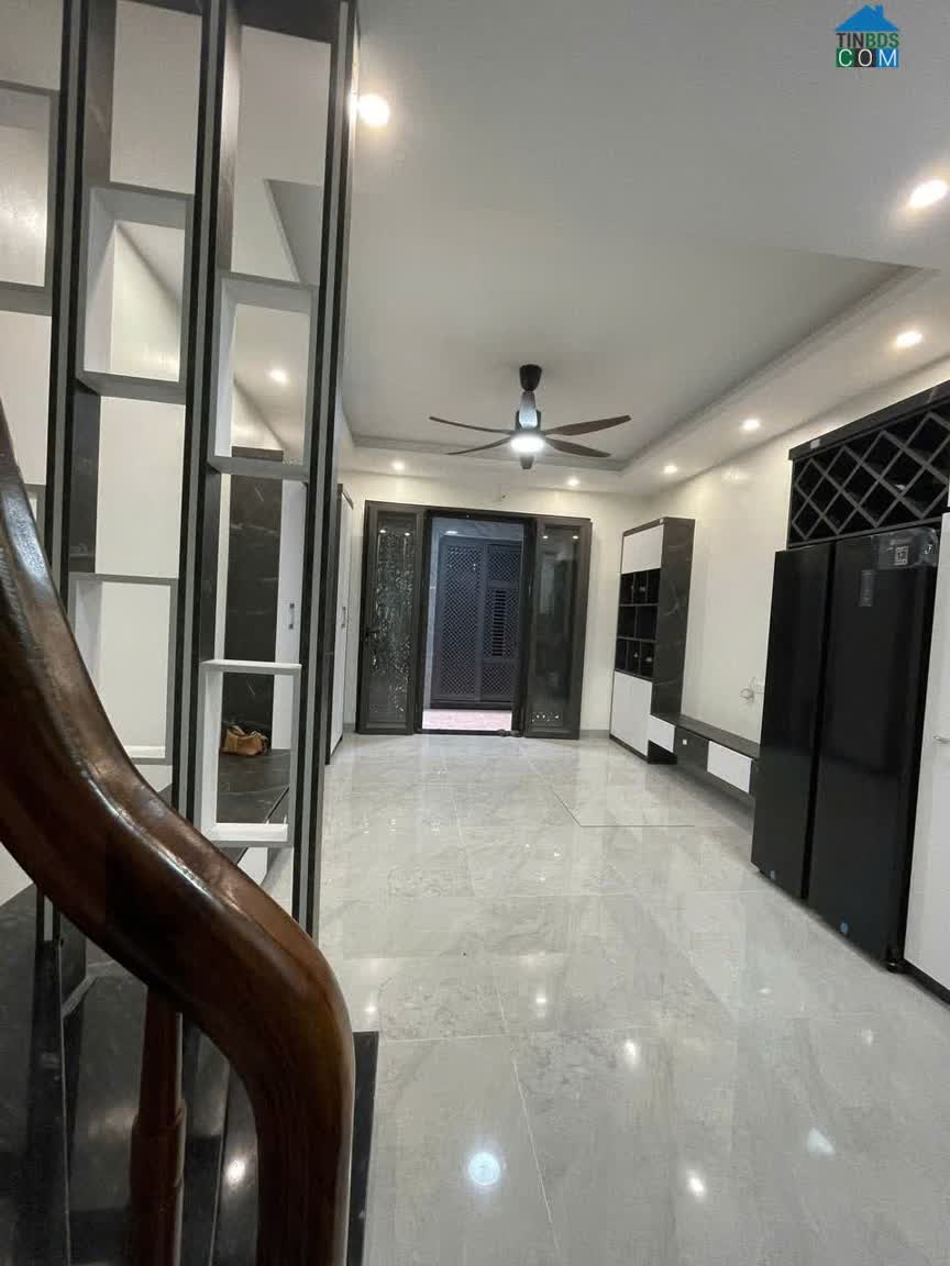 Ảnh Cho thuê nhà 100 Nguyễn Văn Viên, Vĩnh Tuy, Hai Bà Trưng 30m x 5T giá 15.5tr XÂY MỚI 0