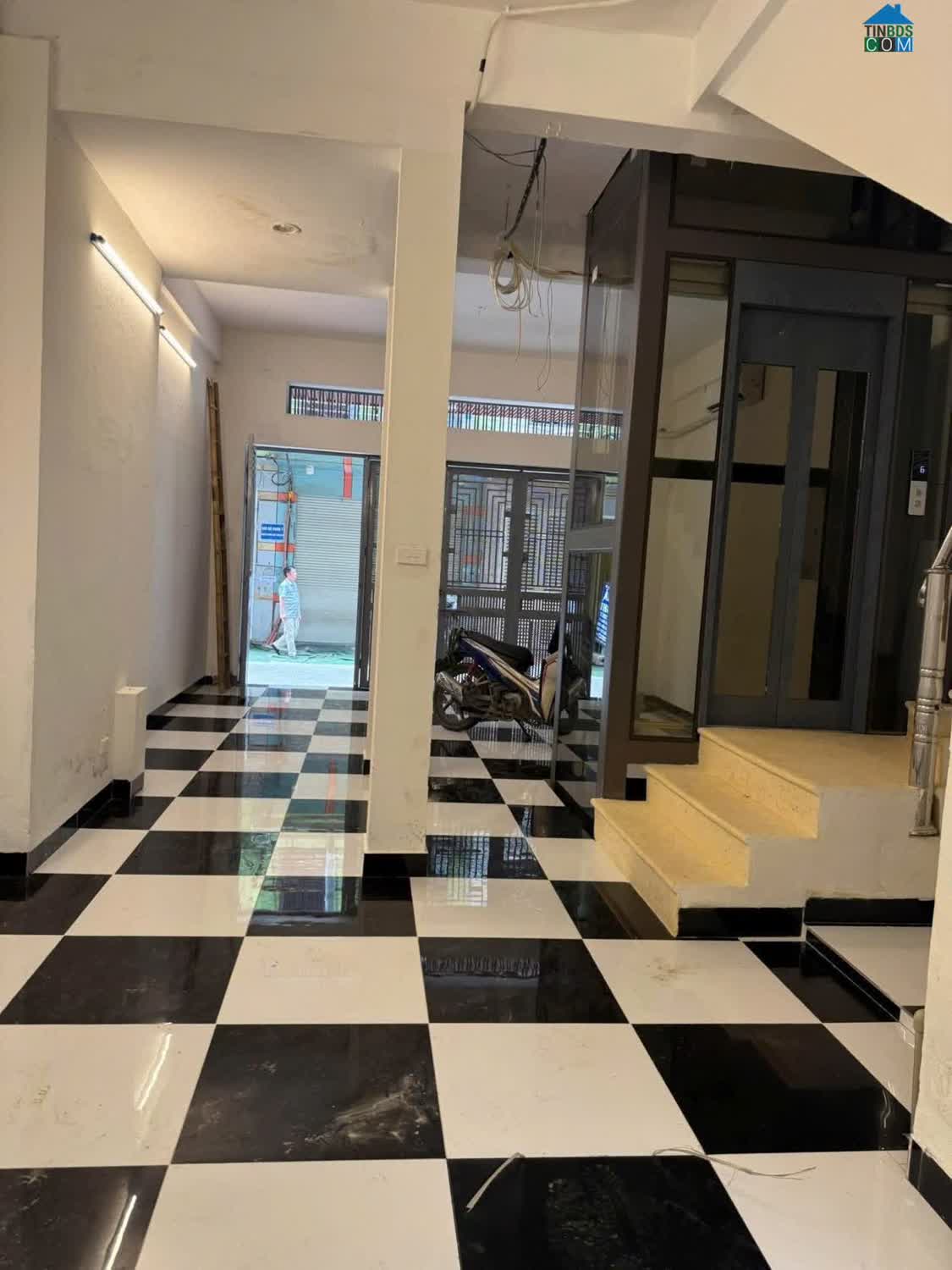 Ảnh CCMN PHẠM TUẤN TÀI - THANG MÁY - NỘI THẤT ĐẦY ĐỦ - 52m2 7 tầng mt 5m Giá 28.5 tỷ 0