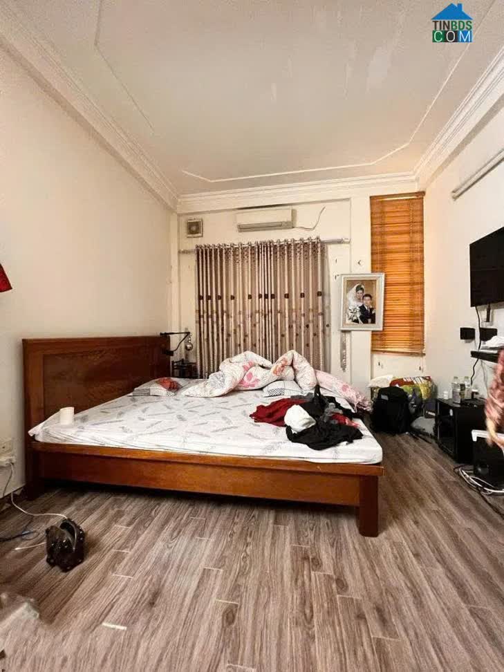 Ảnh Cho thuê nhà riêng ngõ 6 Đường Phạm Ngọc Thạch, Kim Liên, Đống Đa 50m x 4T giá 16tr 0