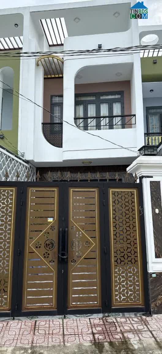 Ảnh Bán Gặp Căn Nhà Mặt Tiền Ngay Trung Tâm Rạch Kiến 0