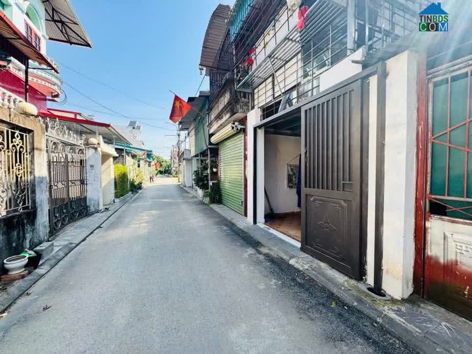 Ảnh Lương Quy - Thị trấn Đông Anh-NHÀ cấp 4 Có 2 tầng Giá chỉ 3ty 0