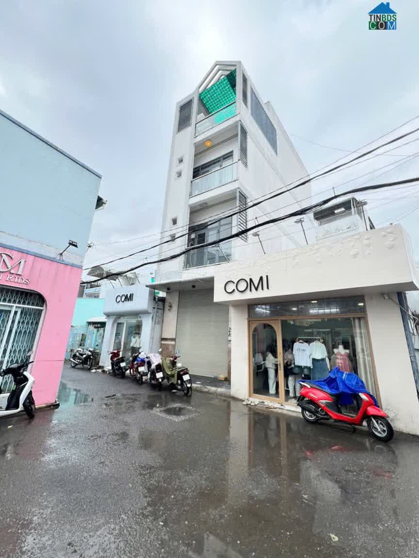 Ảnh Cho thuê nhà 3 lầu full nội thất hẻm 52 hùng vương giá 15 triệu 0