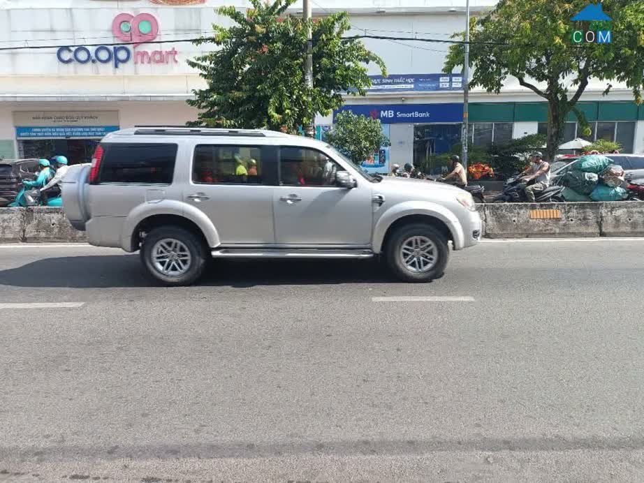 Ảnh Bán nhà 3 tầng, 4PN Măt Tiền Phan Văn Hớn ,P.TTN Q.12. DT 45m2, SH, 12.8 tỷ. 0