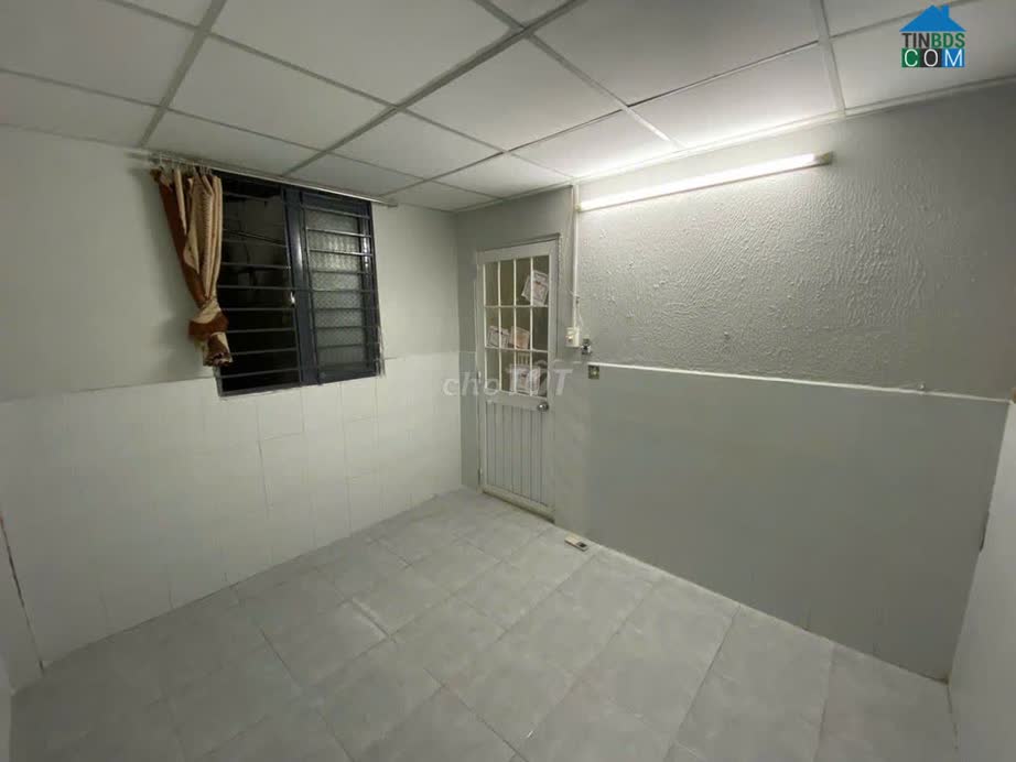 Ảnh Cho Thuê Nhà Nguyên Căn Giá Siêu Rẻ – Dọn Vào Ở Ngay! 0