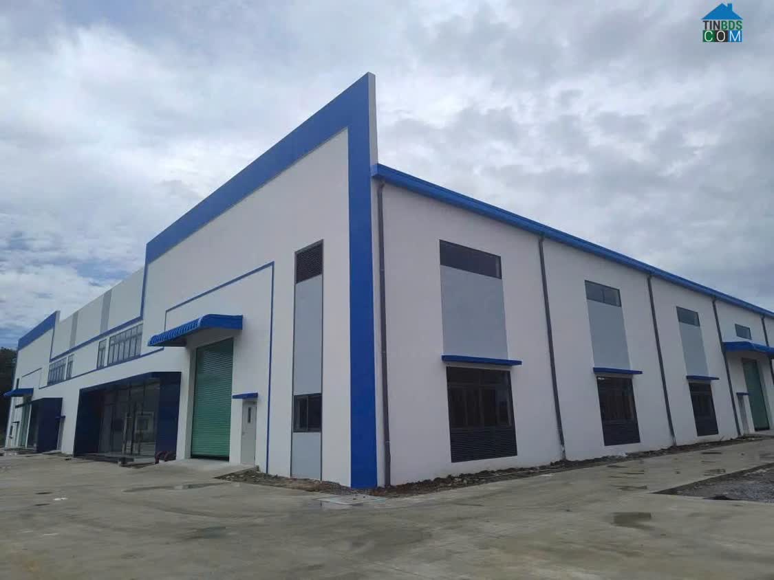 Ảnh Cho Thuê Nhà Xưởng Mới 100% Trong KCN Bến Cát Bình Dương DT: 1700, 2200, 4000m2. Giấy tờ đầy đủ 0