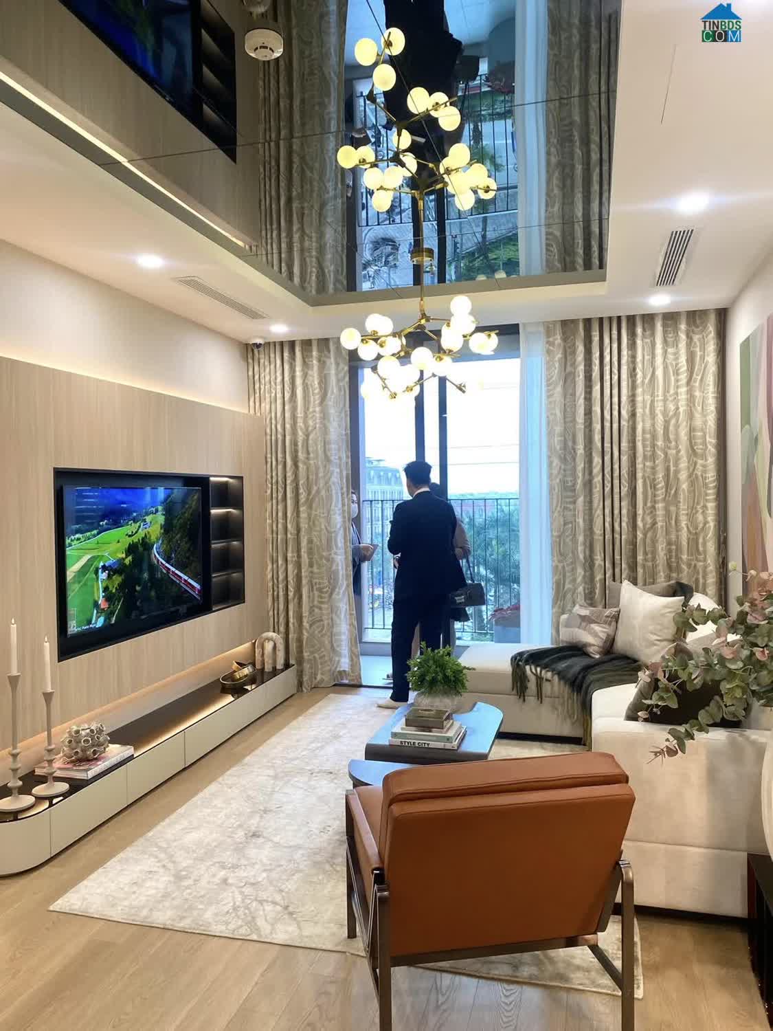 Ảnh Giá giật mình! chung cư Samsora Cầu Am 81m2, 2 ngủ, 2vs, nội thất vip, Giá nhỉnh 6,15tỷ 0