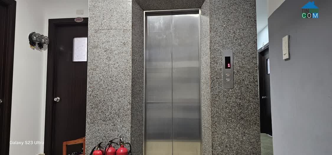 Ảnh Bán tòa căn hộ Chính Hữu 196,6m² lô góc 2 mặt tiền giá 60 tỷ 0