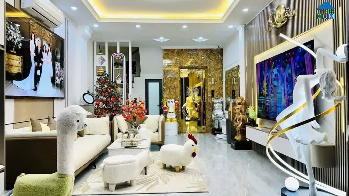 Ảnh Cực Hiếm Thang Máy- Nhà Đẹp Mới Tihh-Phố Xuân Đỉnh-31m ,5t, 8,8 Tỷ -Gần Ô Tô- Ngõ Thông 0