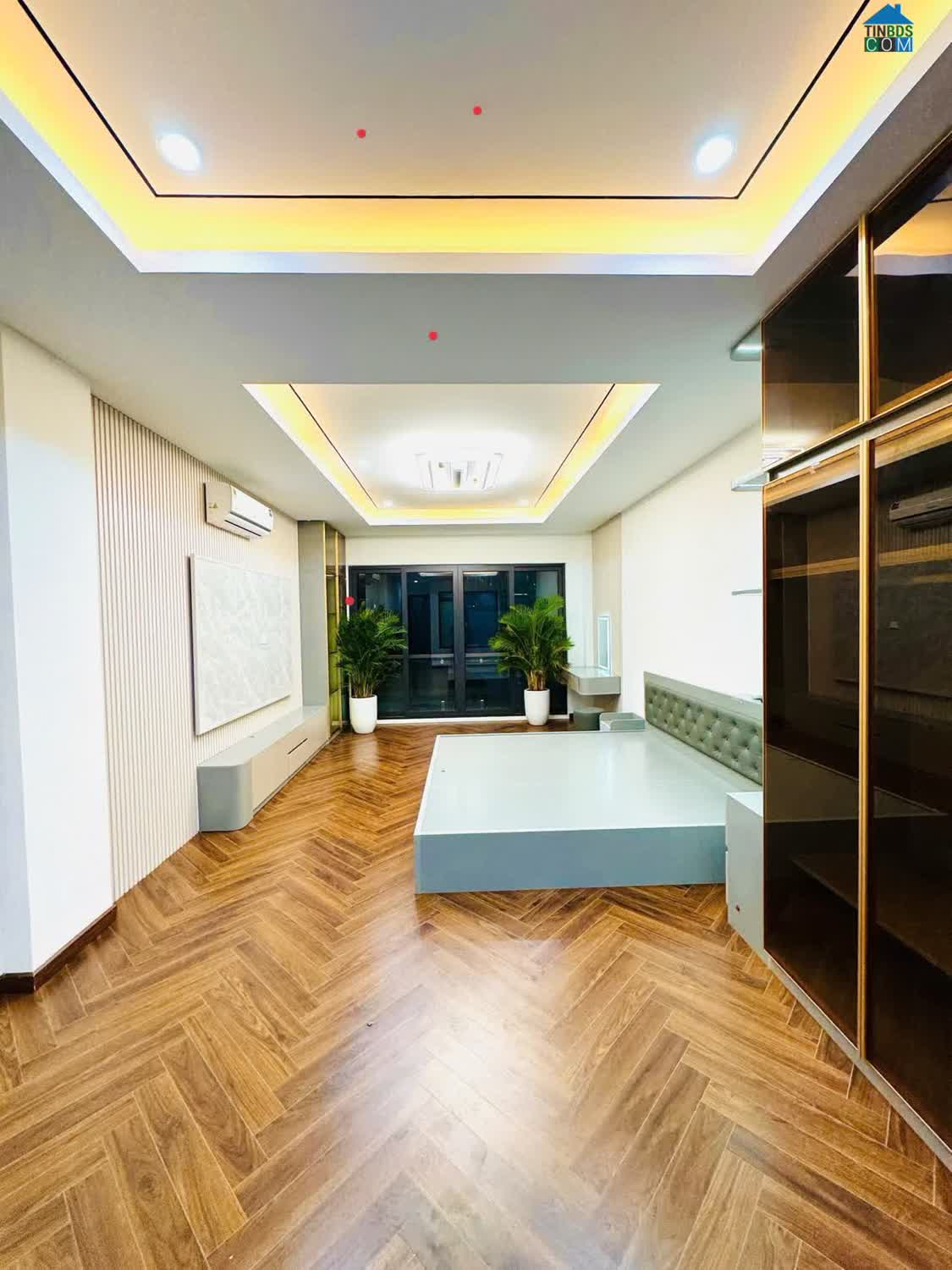 Ảnh Bán Nhà Giang Biên Long Biên DT 60M2 Ô Tô Tránh Thang Máy Full Nội Thất Xịn Sò Giá Nhỉnh 18 Tỷ 0