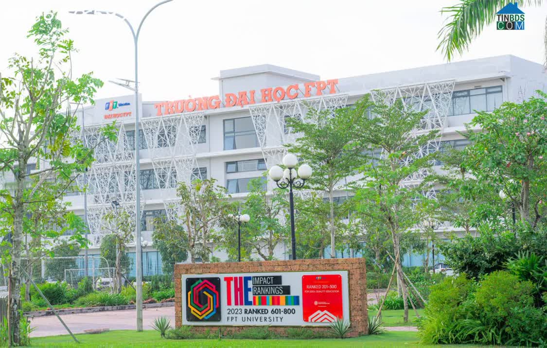 Ảnh Bán Nhà Phố 4 tầng đối diện trường liên cấp FPT 0