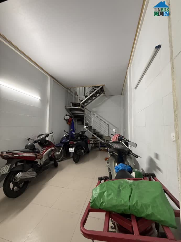 Ảnh KHƯƠNG TRUNG - THANH XUÂN. 29M x 4 TẦNG 3 NGỦ 50M RA Ô TÔ. GIÁ 5.05 TỶ ( có tl ) Vị trí trung... 0