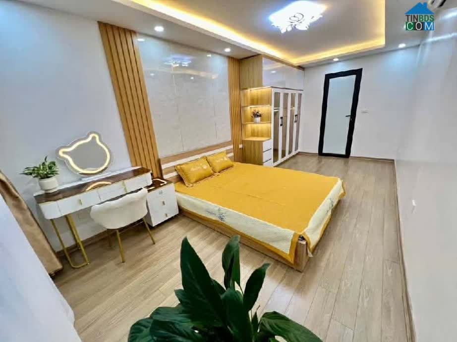 Ảnh Nhà Gần Phố Trung Phụng 30M2 X 5t_ngõ Thông Rộng_gần Phố_nhà Mới Đẹp Full Nội Thất, Hơn 8 Tỷ 0