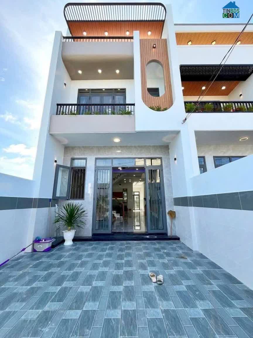 Ảnh Cần bán gấp căn nhà vừa xây nằm tại mặt tiền long hoà long an 0