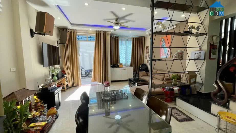 Ảnh Bán Nhà Gia Quất Long Biên,20m Oto Tránh,Ngõ Nông, Nhà Đẹp, 50M Nhỉnh 9 Tỷ TL 0