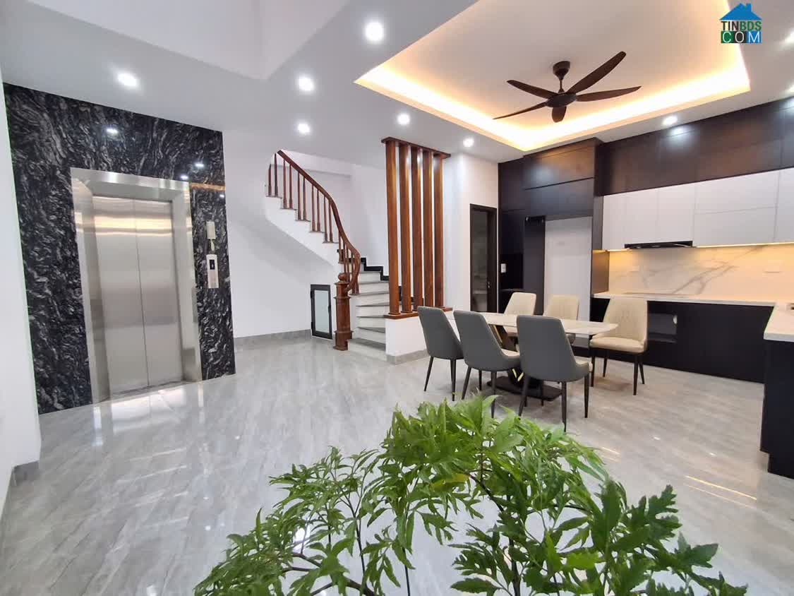 Ảnh BÁN NHÀ MỚI- ĐẸP FULL NỘI THẤT Ngọc Lâm 60m2 X 7 Tầng X 13.5 tỷ Long Biên. 0