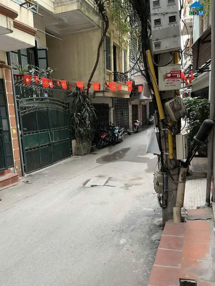 Ảnh Cho thuê nhà nguyên căn ngõ Hào Nam, 50m² x 5 tầng, 4 PN, 5 WC, 20 Triệu 0