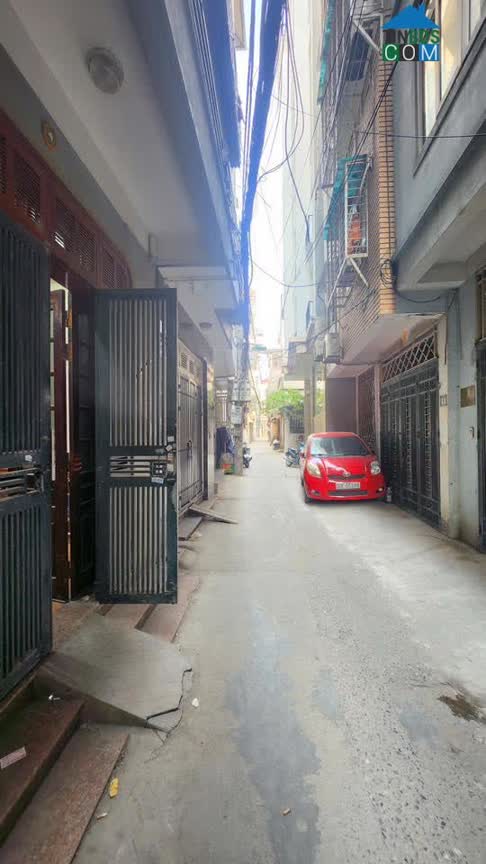 Ảnh Cần cho thuê nhà riêng 381 Nguyễn Khang, Cầu Giấy 35m x 4T giá 11TR, Ô TÔ ĐỖ GẦN 0