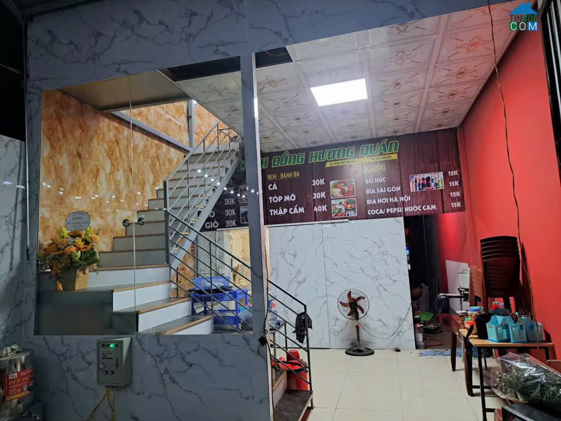 Ảnh Cho Thuê / Sang Nhượng Mặt Bằng Kinh Doanh Phố Tân Thuỵ 0