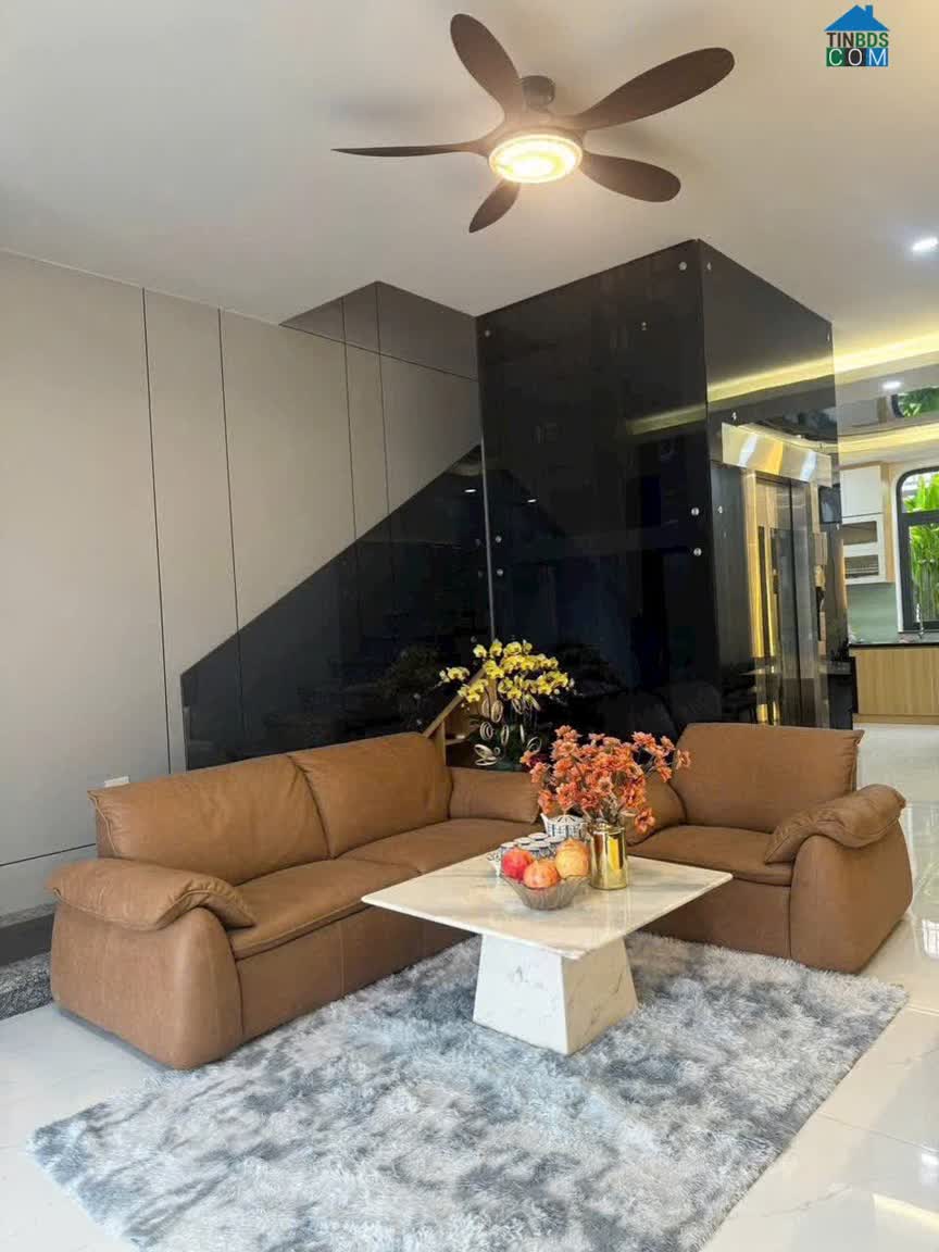 Ảnh Nhà Đẹp – Có Thang Máy – Đường 16M 0