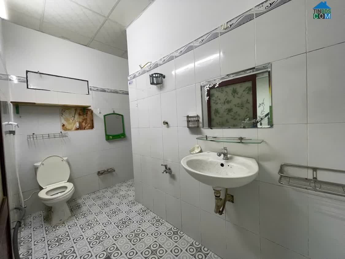 Ảnh Bán 2 căn nhà liền kề hẻm ô tô thông Lương Định Của - phường Tây nha trang . 
DiệnTich : 107.4m... 0