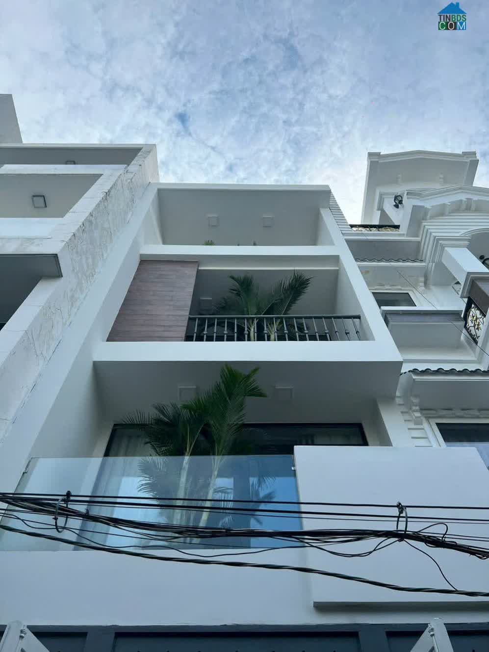 Ảnh Bán nhà Quận 7 đường số 16 P.Tân Phú dt 4x17m,3 lầu nội thất đẹp 0