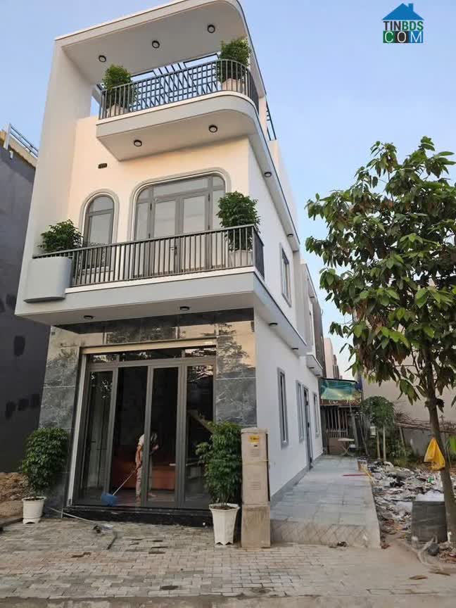 Ảnh Đường rộng ô tô vào nhà – Nhà chính chủ Bình Tân cần bán nhanh 0