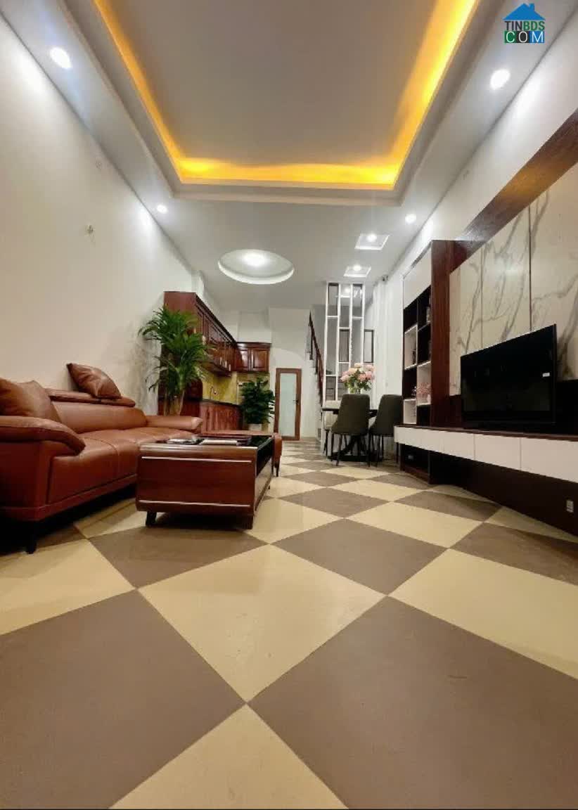 Ảnh NHÀ MỚI PHỐ Văn Chương
36M – 5 TẦNG – GIÁ 8.8 TỶ A/C Không nghe nhầm đâu 0