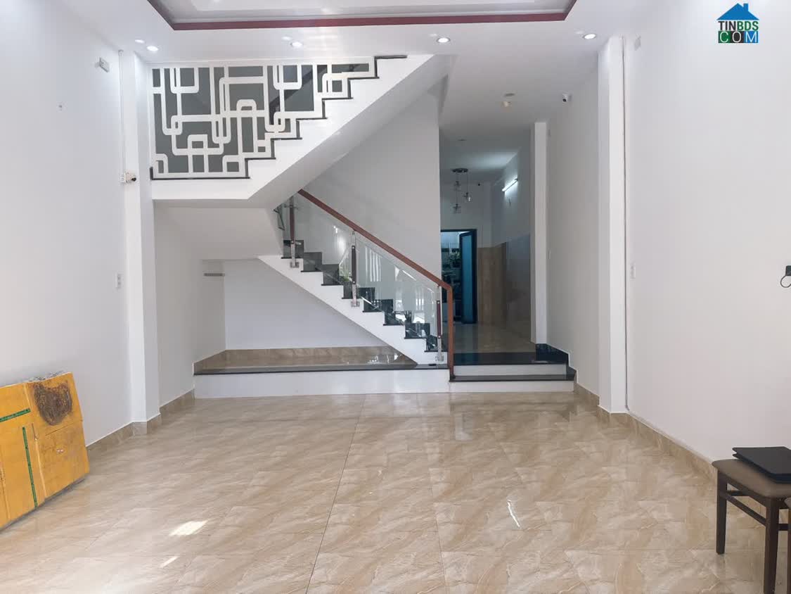 Ảnh Bán nhà 3 tầng mặt tiền Yên Khê 2, gần lô góc, gần 80m2, kinh doanh tốt 0