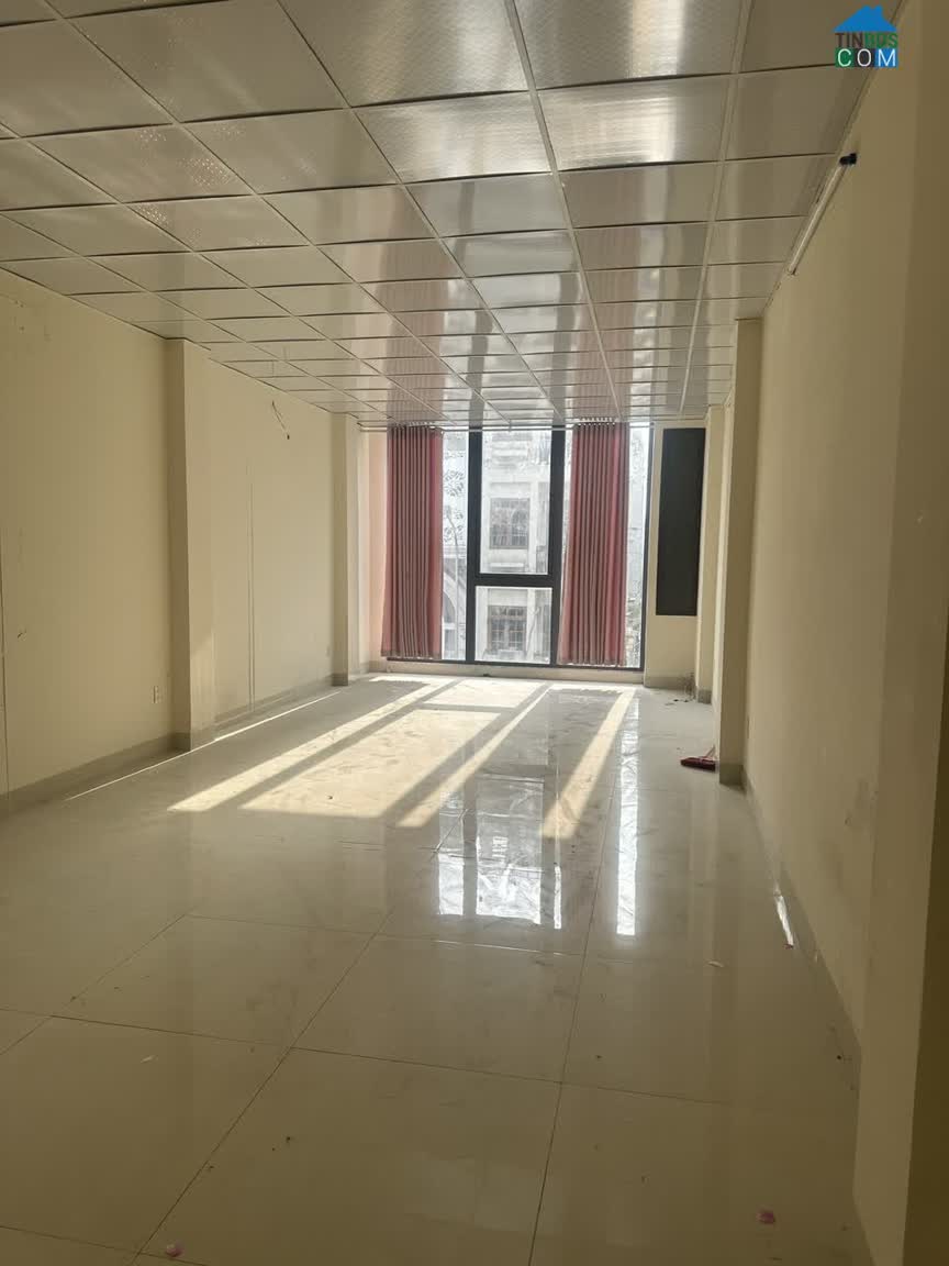 Ảnh Cho Thuê Nhà Mặt Tiền Hồ Văn Huế – Phú Nhuận - Vị Trí Kinh Doanh Đẹp – Sàn Trống Dễ Khai Thác 0