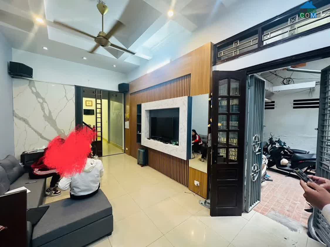 Ảnh Cho thuê nhà riêng Lương Định Của, Kim Liên, Đống Đa 50m x 3T NHÀ ĐẸP giá 18 triệu 0