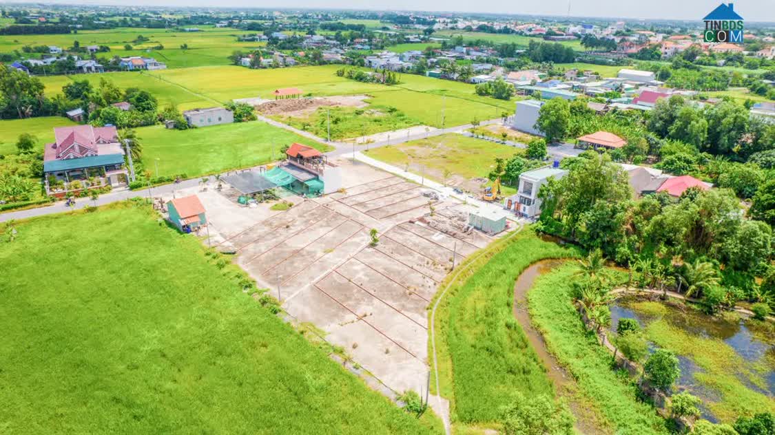 Ảnh Cần bán lô đất 114m2 tại thị trấn Cần Đước 0