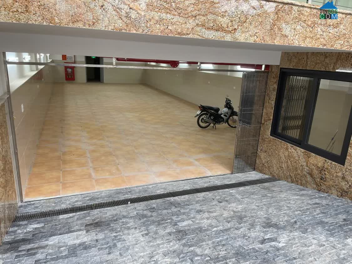 Ảnh Cho Thuê Mặt Bằng Mặt Phố Ngô Gia Tự – Diện Tích Lớn 0