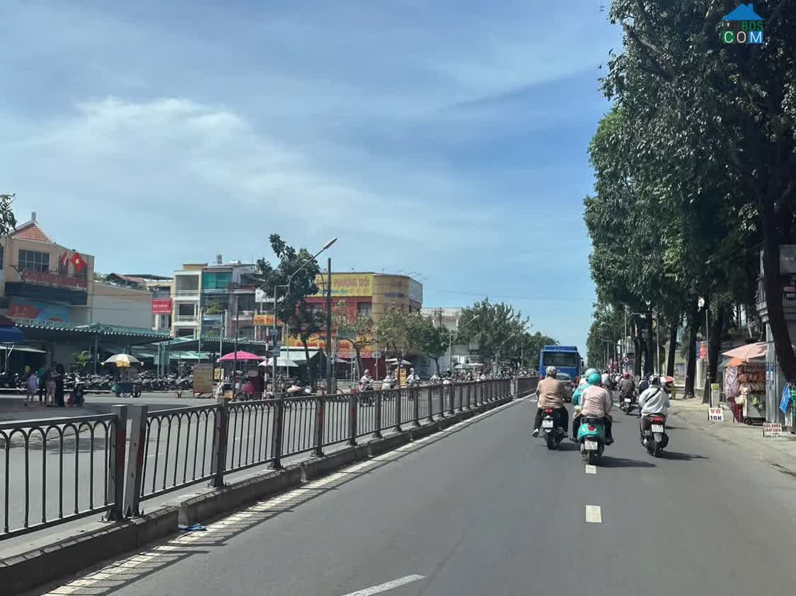 Ảnh Bán nhà đẹp Nguyễn Văn Quá Quận 12 ngang hơn 4m 100m2 4 phòng ngủ 4wc giá nhỉnh 4tỷ 0