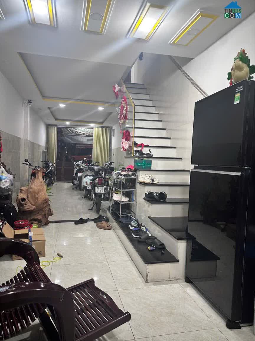 Ảnh Bán Nhà 3 Tầng Mặt Tiền Kinh Doanh Đướng 2/4 Vĩnh Phước 0