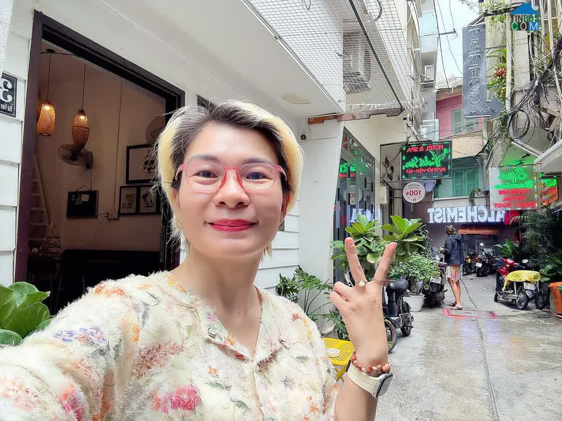 Ảnh Hiếm 4M * 17M - Bán Hotel 6 Tầng Ngay Tại Phố Tây Đ. Bùi Viện, Q.1 - Nơi Khách Tây Lưu Trú Nhộn... 0