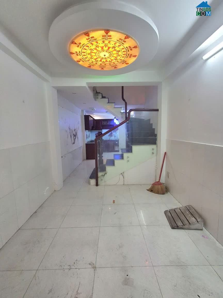 Ảnh Gấp bán nhà CMT8- Quận 10 - 5 tâng - 7PN - 39m2 - Giá 7.8 tỷ 0