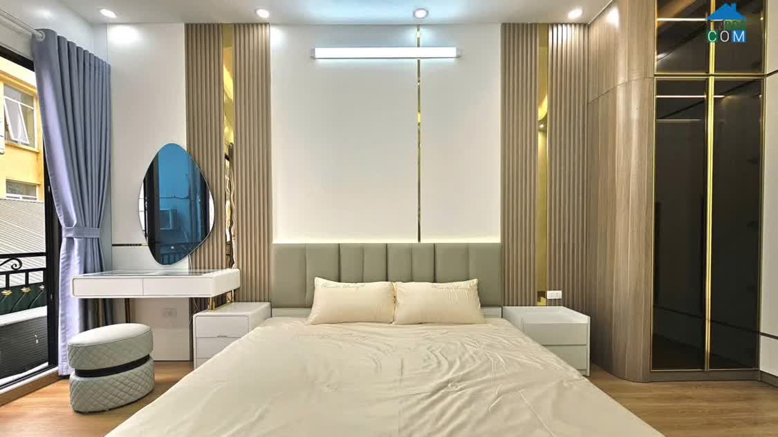 Ảnh HOÀNG VĂN THÁI 5 TẦNG NHÀ MỚI - THANG MÁY - FULL ĐỒ - 36m2 Mặt tiền 3.4m Giá 10.8 tỷ 0